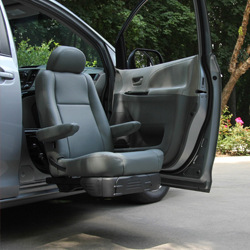 BraunAbility Turny Evo Swivel Seat Car Seat